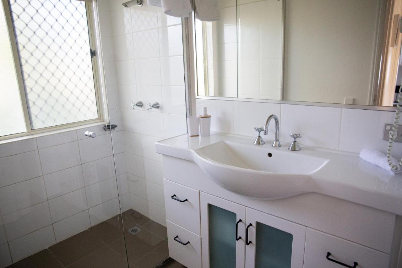 2 Bedroom Villa In Tropical Resort นูซาวิลล์ ภายนอก รูปภาพ
